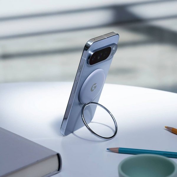 - Pixelsnap - Ring Stand Sterling